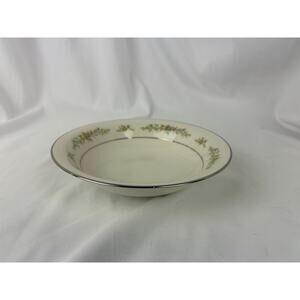 Noritake Christina 7056 Rim Soup Bowl 8 Inch Ivory China Floral Japan